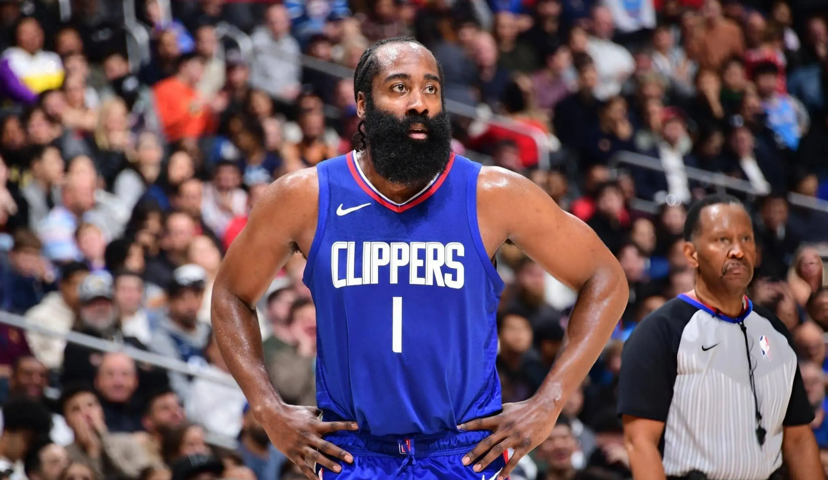 J9九游会官方网站-包含哈登在雄鹿比赛中比赛局势复杂，败北引发热议！全场沸腾不已的词条